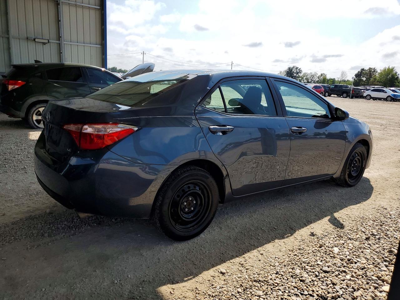 2018 TOYOTA COROLLA LE — снимка 3