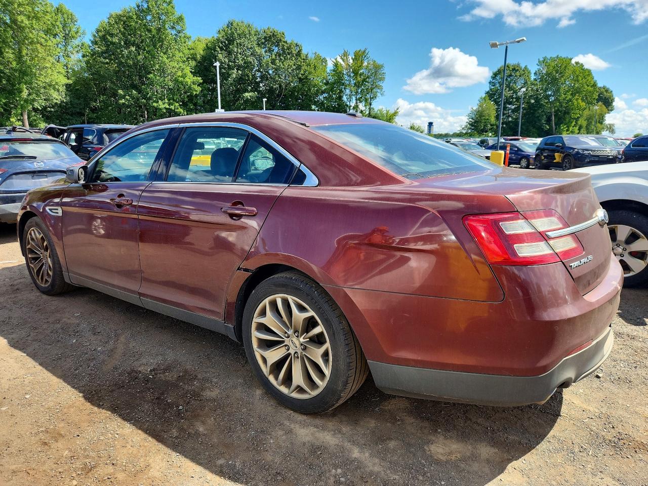 2015 FORD TAURUS LIMITED — снимка 2