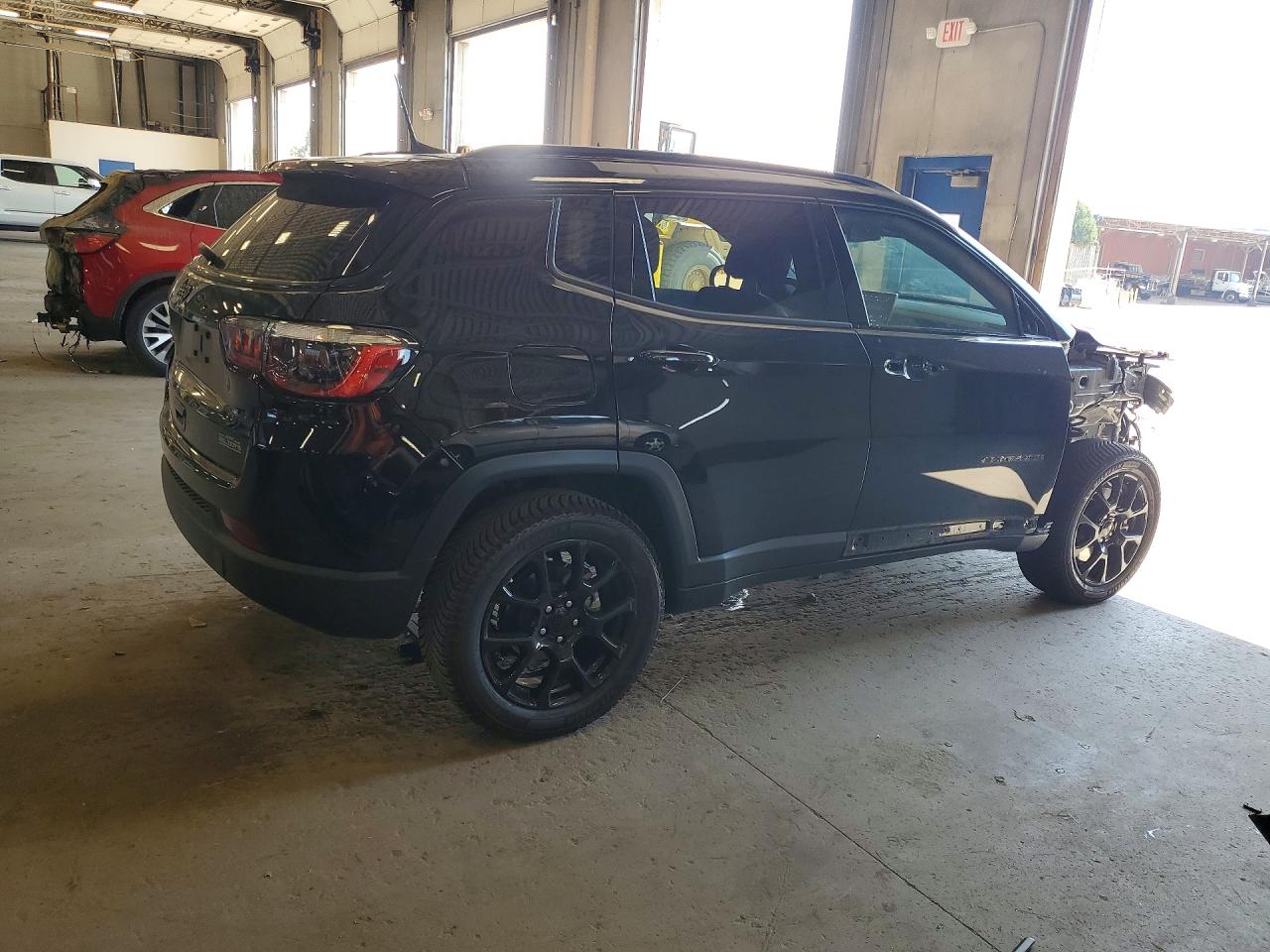 2023 JEEP COMPASS LATITUDE — снимка 3