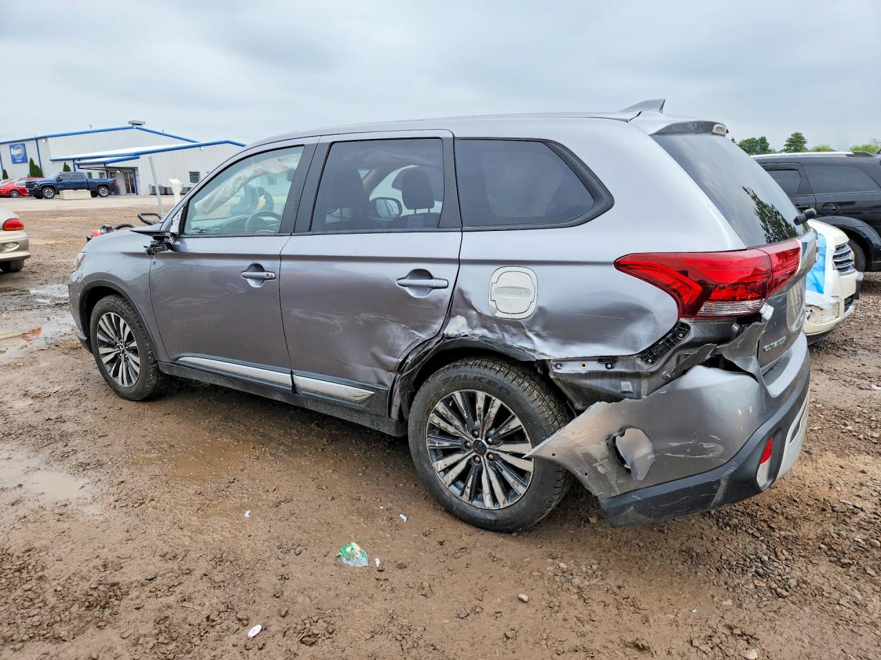 2020 MITSUBISHI OUTLANDER SE — снимка 2