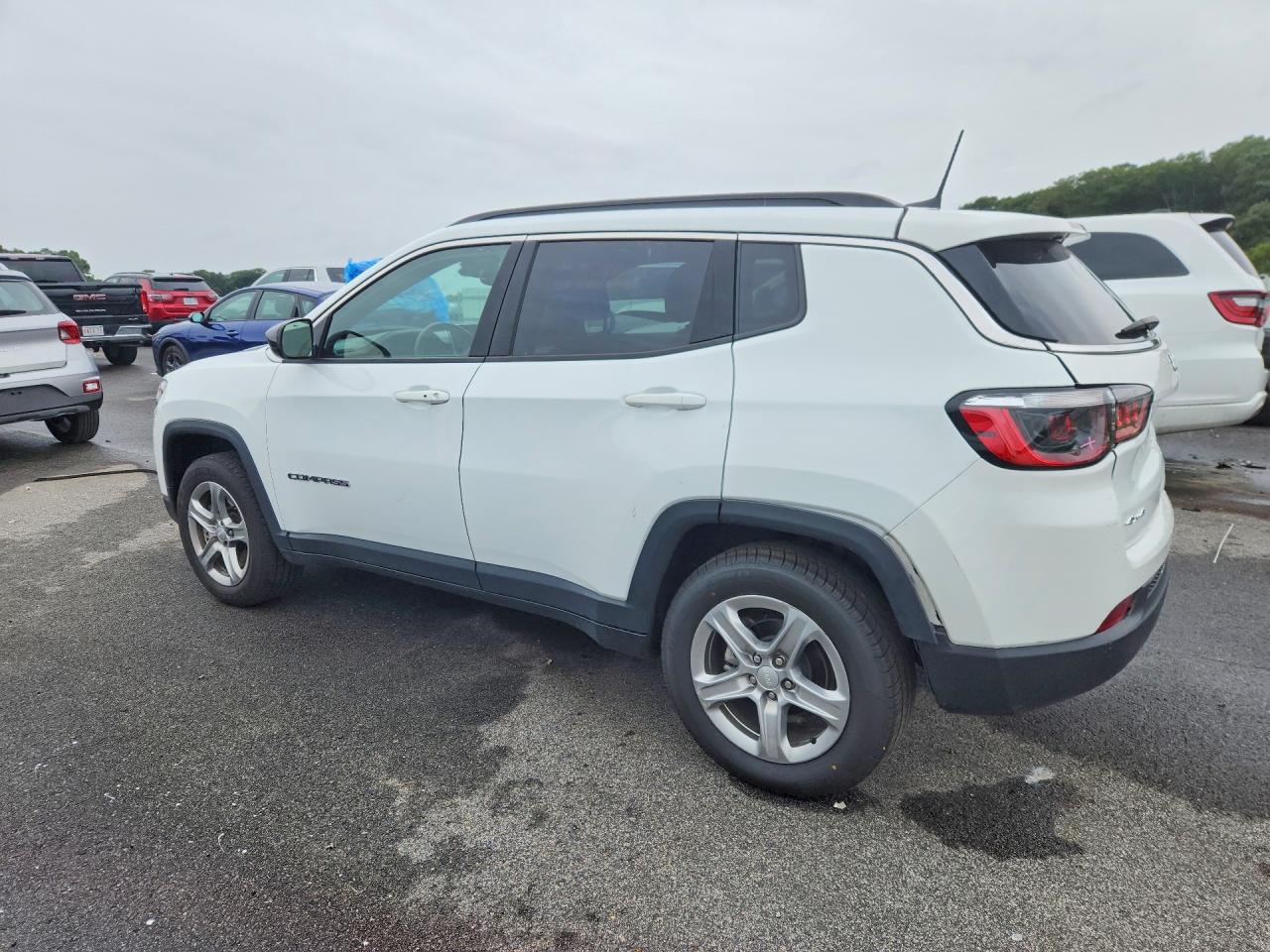 2024 JEEP COMPASS LATITUDE — снимка 2