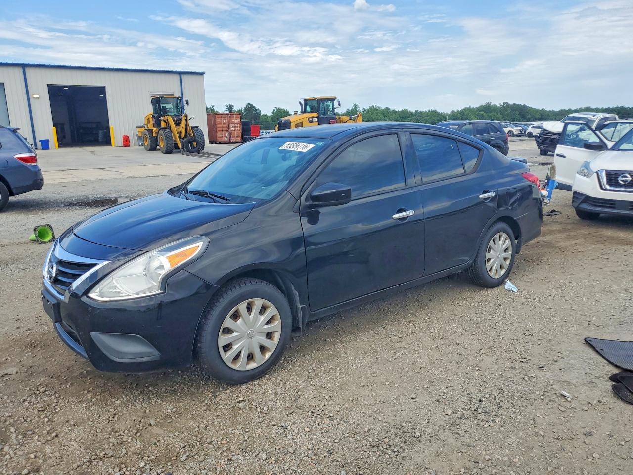 2017 NISSAN VERSA 1.6 SV