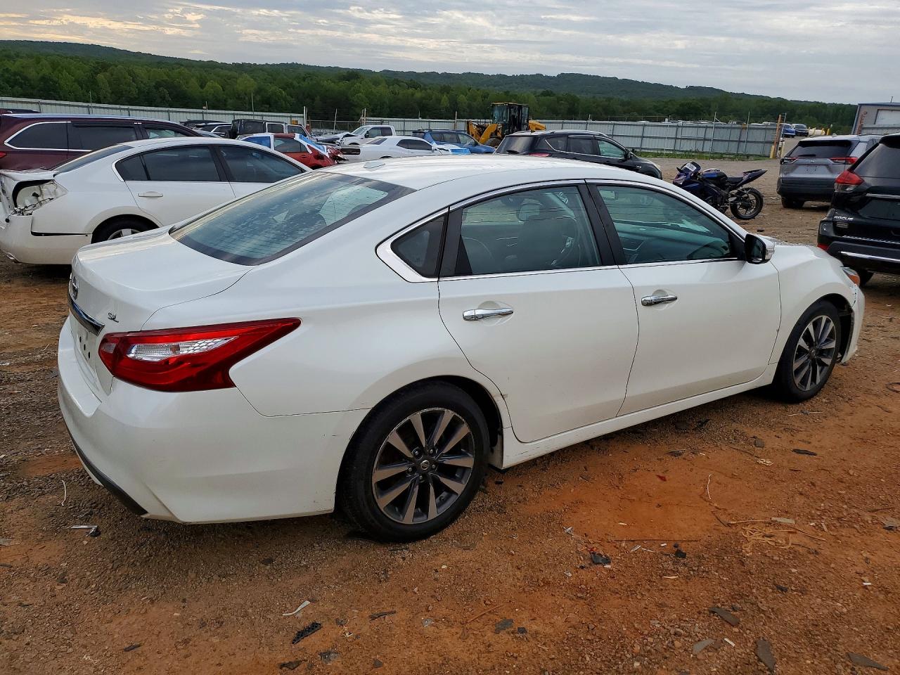 2017 NISSAN ALTIMA 2.5 SL — снимка 3
