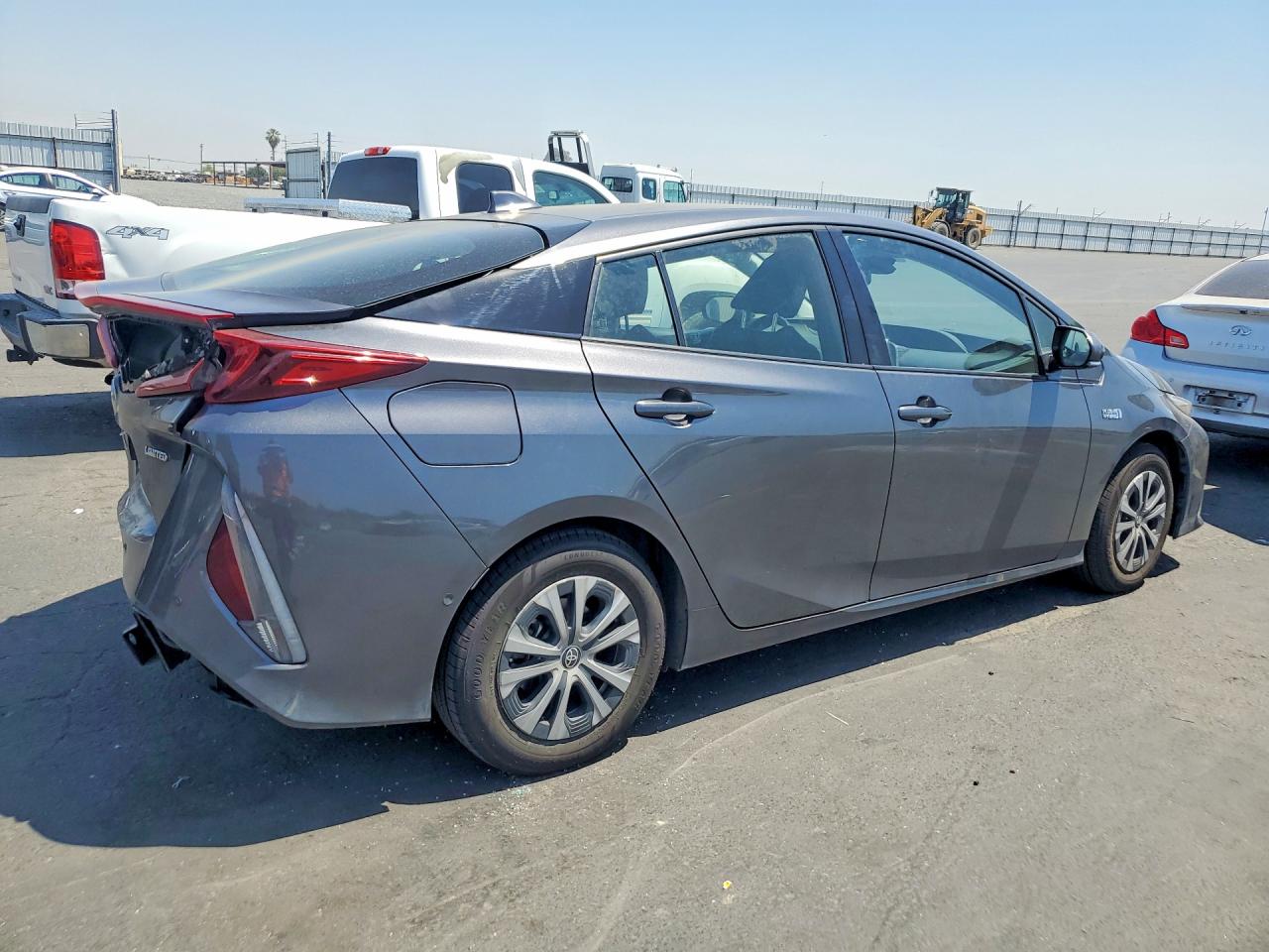 2020 TOYOTA PRIUS PRIME LIMITED — снимка 3