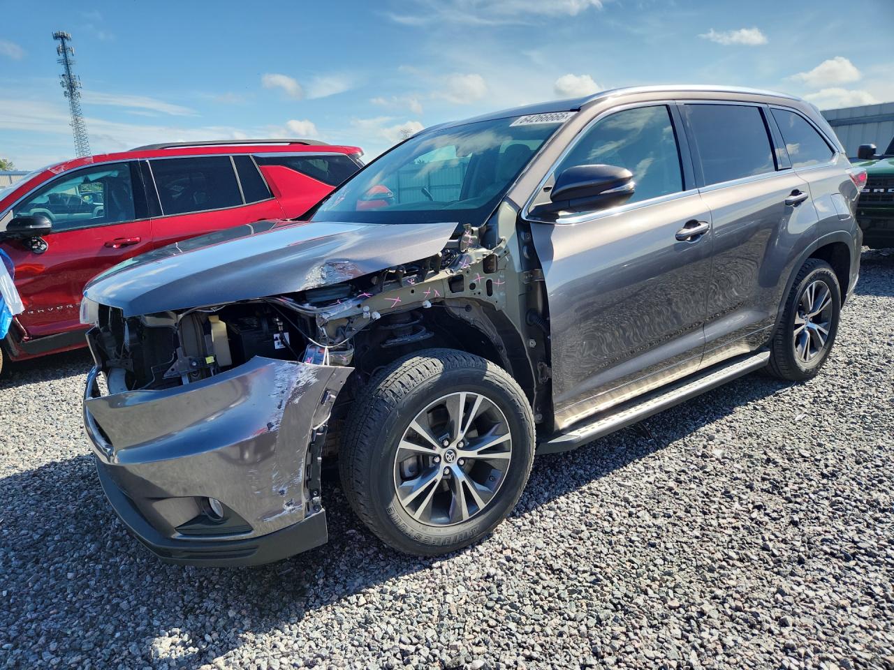 2016 TOYOTA HIGHLANDER XLE