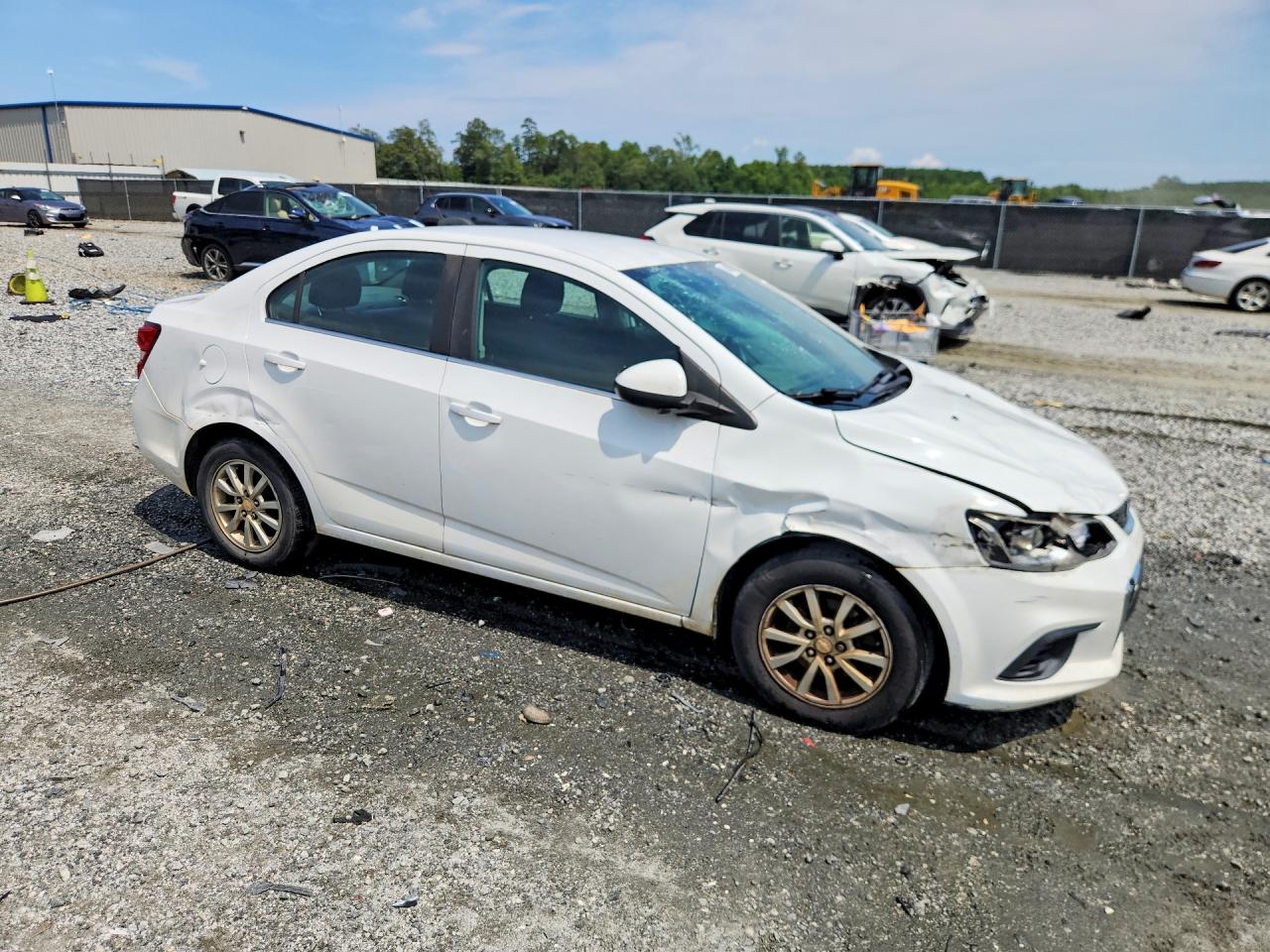 2017 CHEVROLET SONIC LT — снимка 4