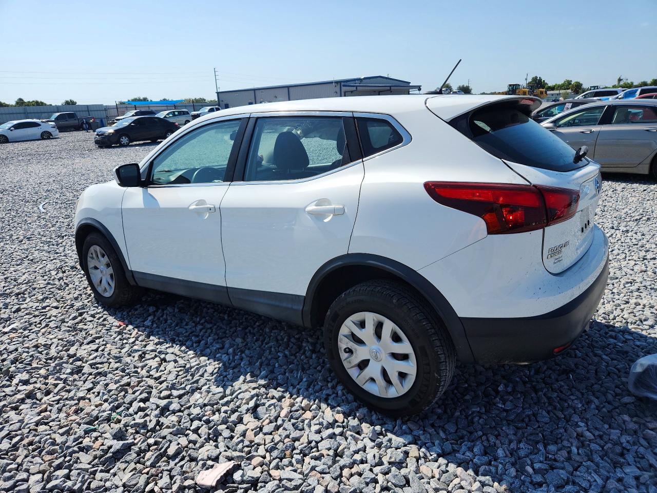 2019 NISSAN ROGUE SPORT S — снимка 2
