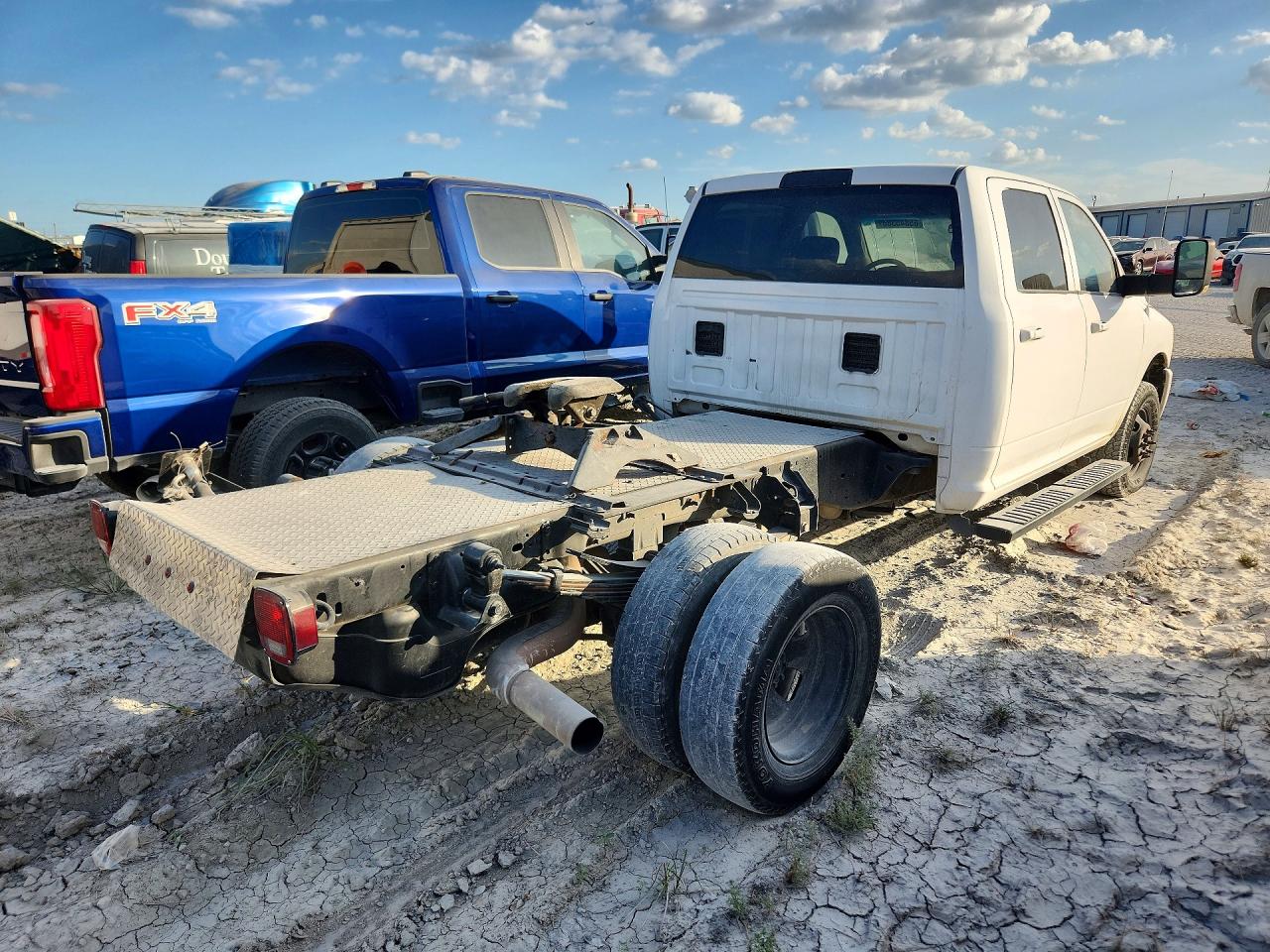 2018 RAM 3500 — снимка 3