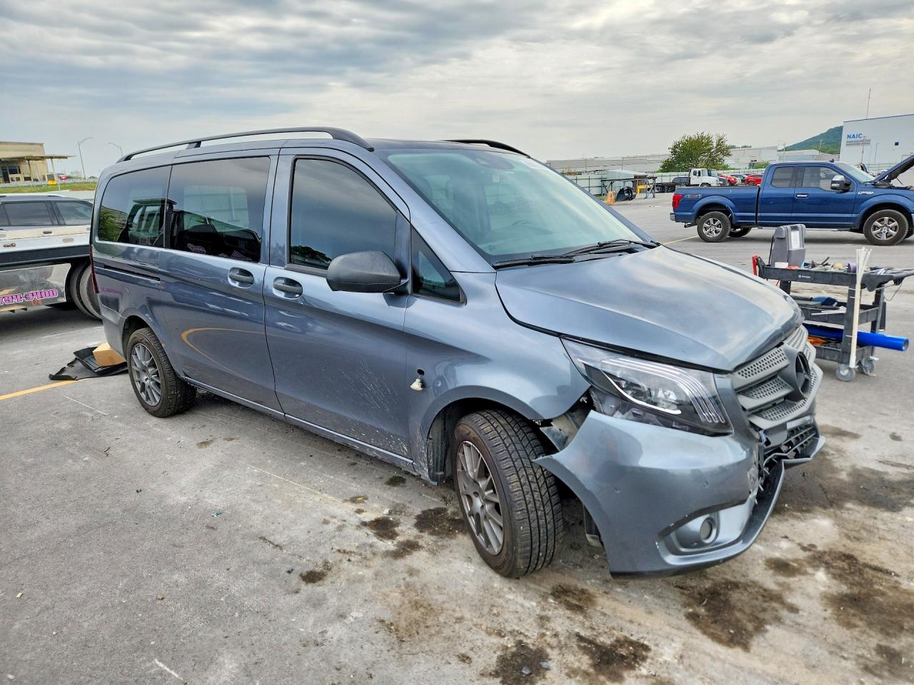 2016 MERCEDES-BENZ METRIS — снимка 4