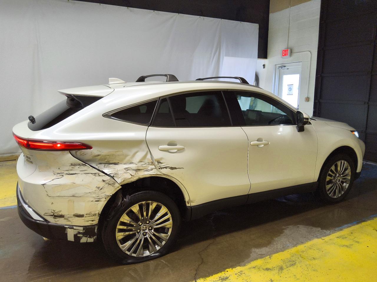 2022 TOYOTA VENZA XLE — снимка 3
