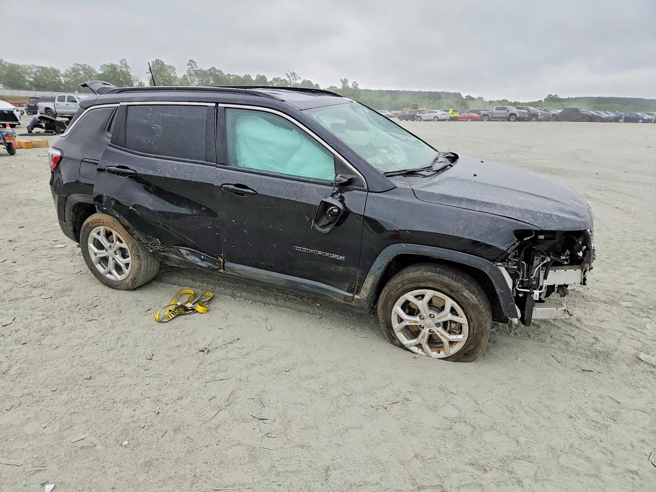 2024 JEEP COMPASS LATITUDE — снимка 4
