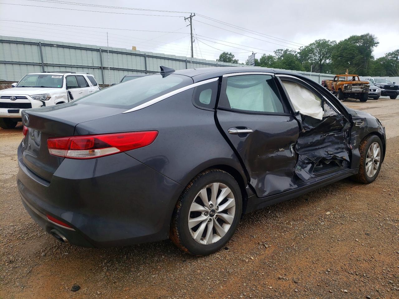 2017 KIA OPTIMA LX — снимка 3