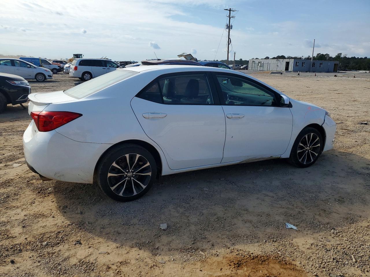 2019 TOYOTA COROLLA L — снимка 3