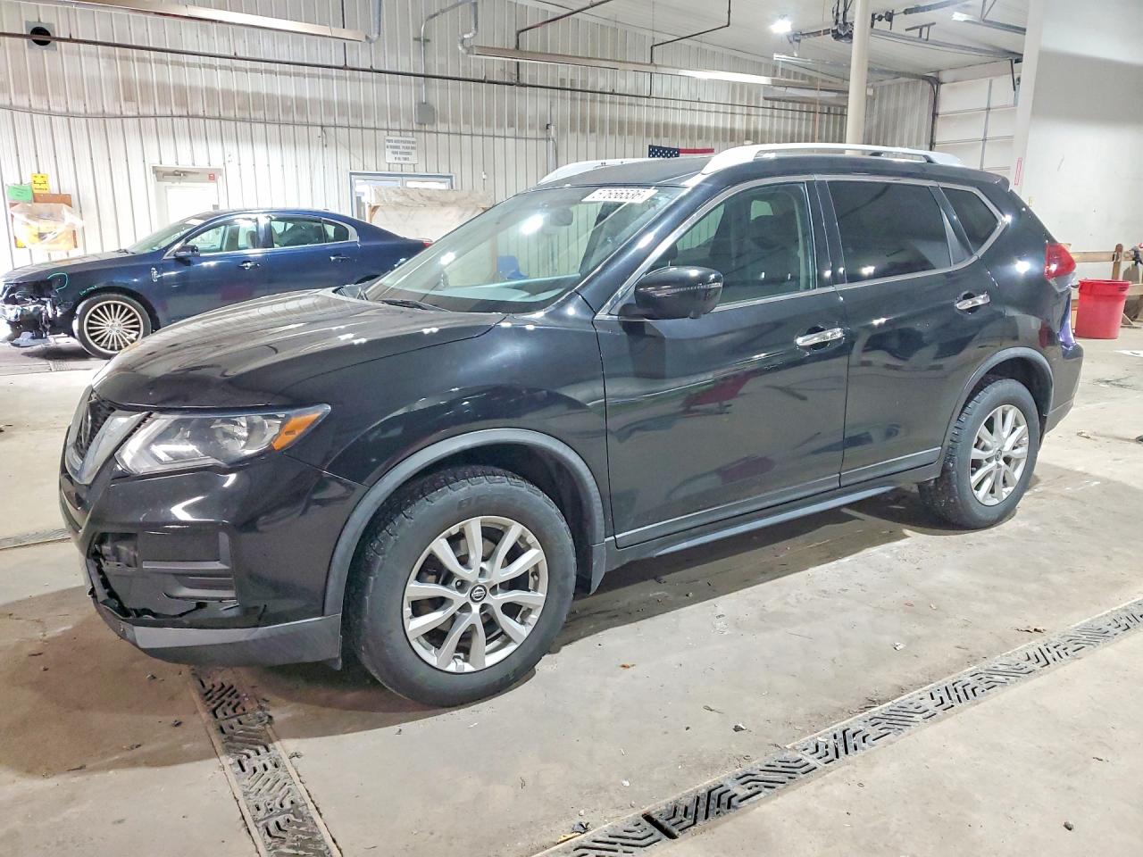 2018 NISSAN ROGUE SV