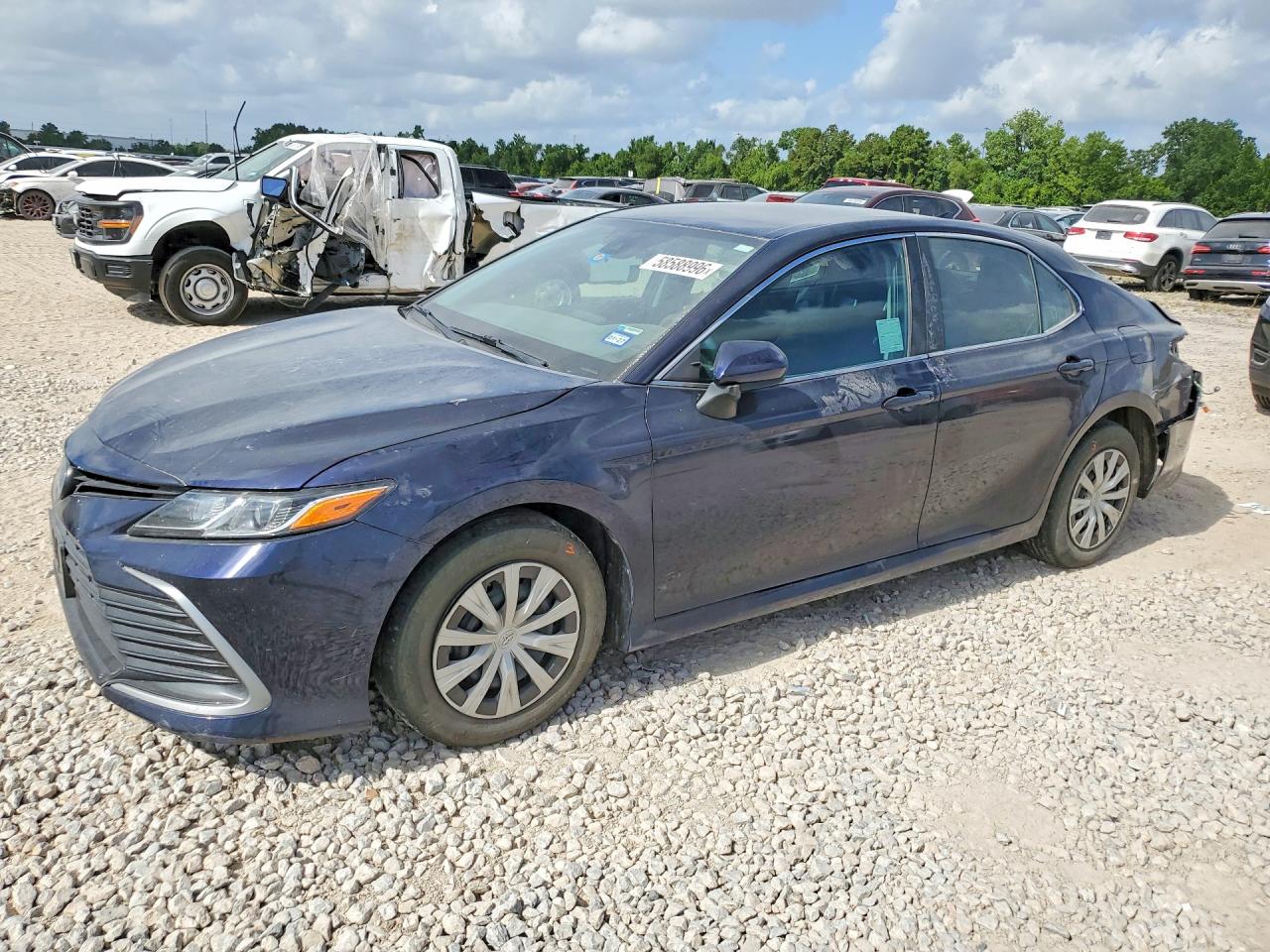 2022 TOYOTA CAMRY LE