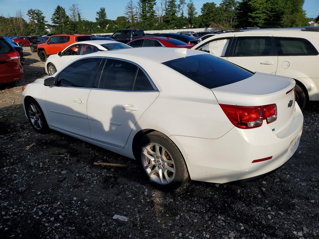 2015 CHEVROLET MALIBU 1LT — снимка 2