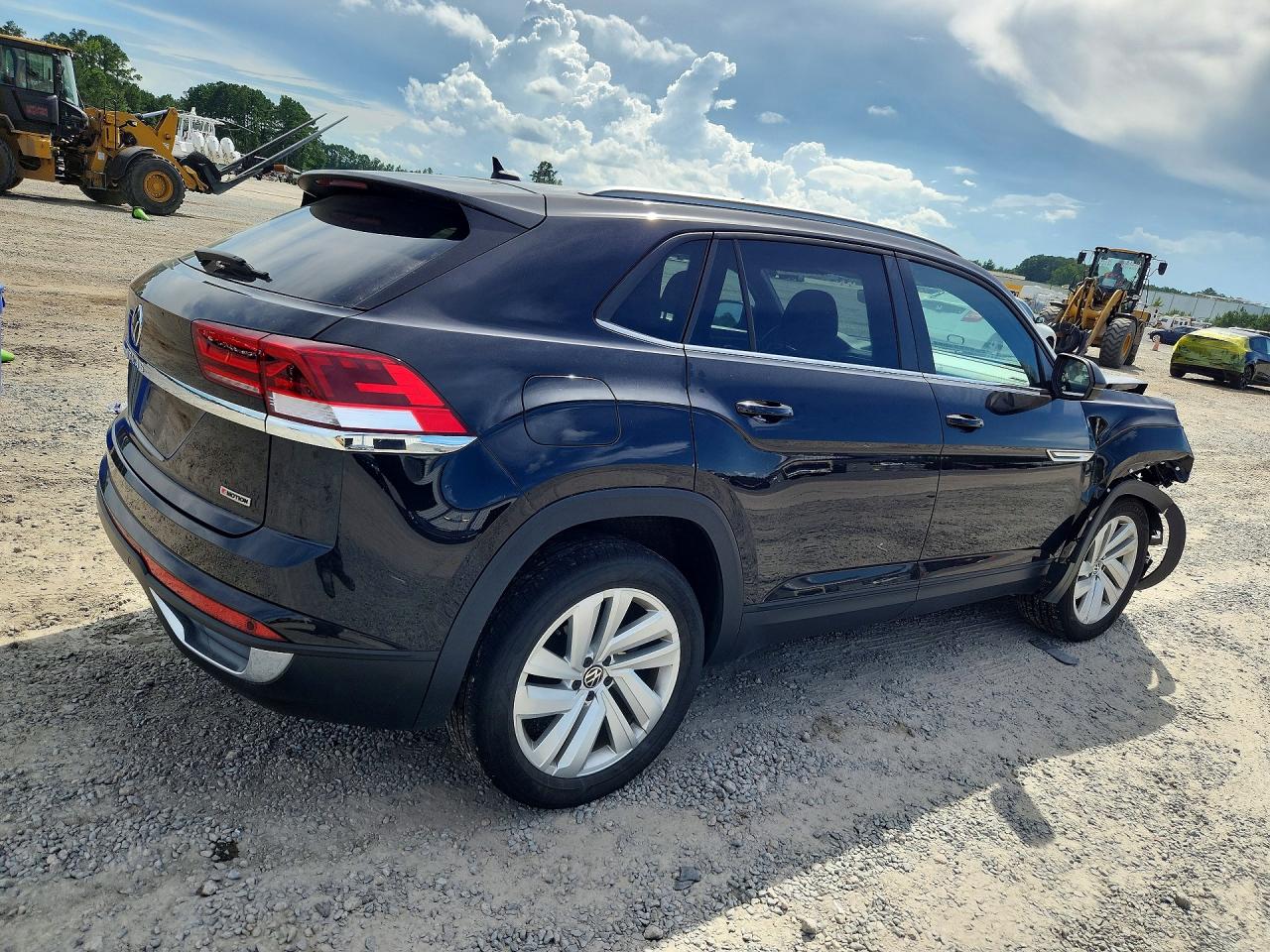 2021 VOLKSWAGEN ATLAS CROSS SPORT SE — снимка 3