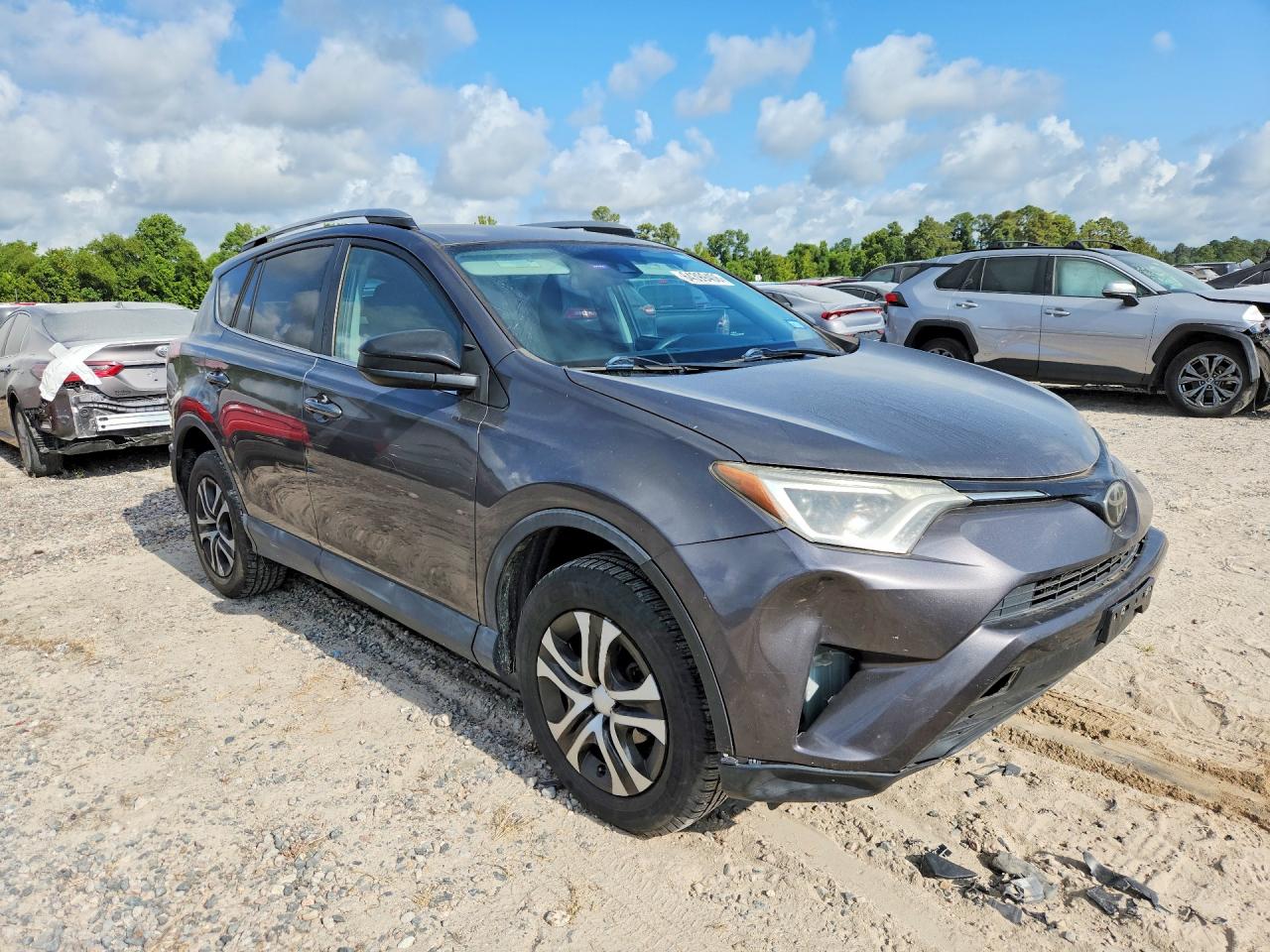 2017 TOYOTA RAV4 LE — снимка 4