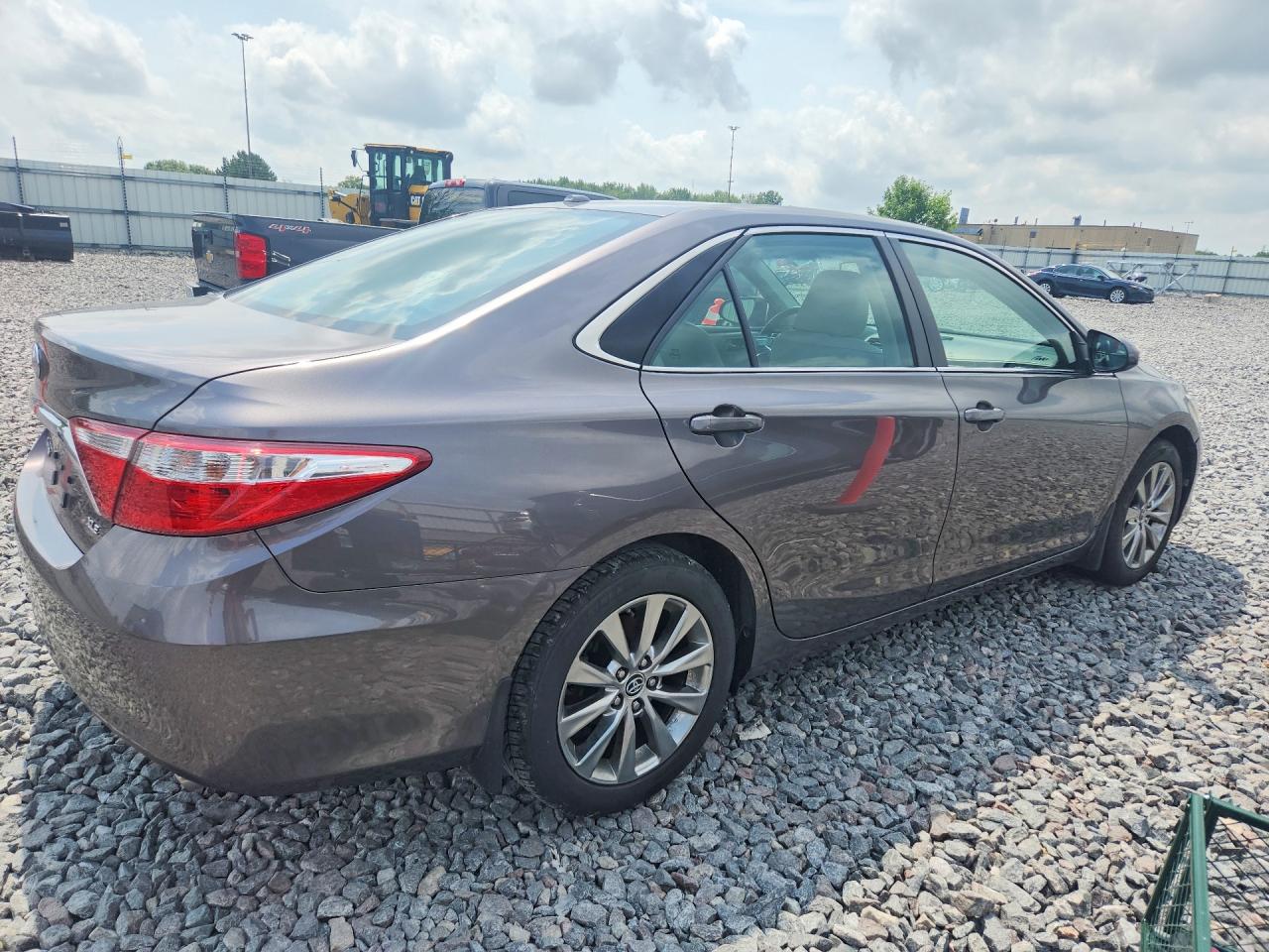 2015 TOYOTA CAMRY XLE — снимка 3