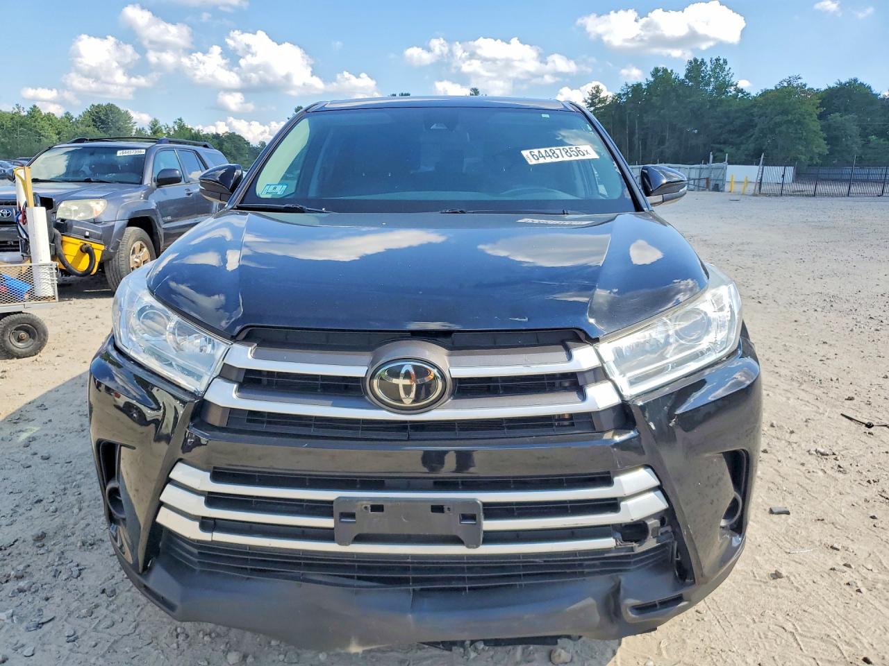 2018 TOYOTA HIGHLANDER LE — снимка 5