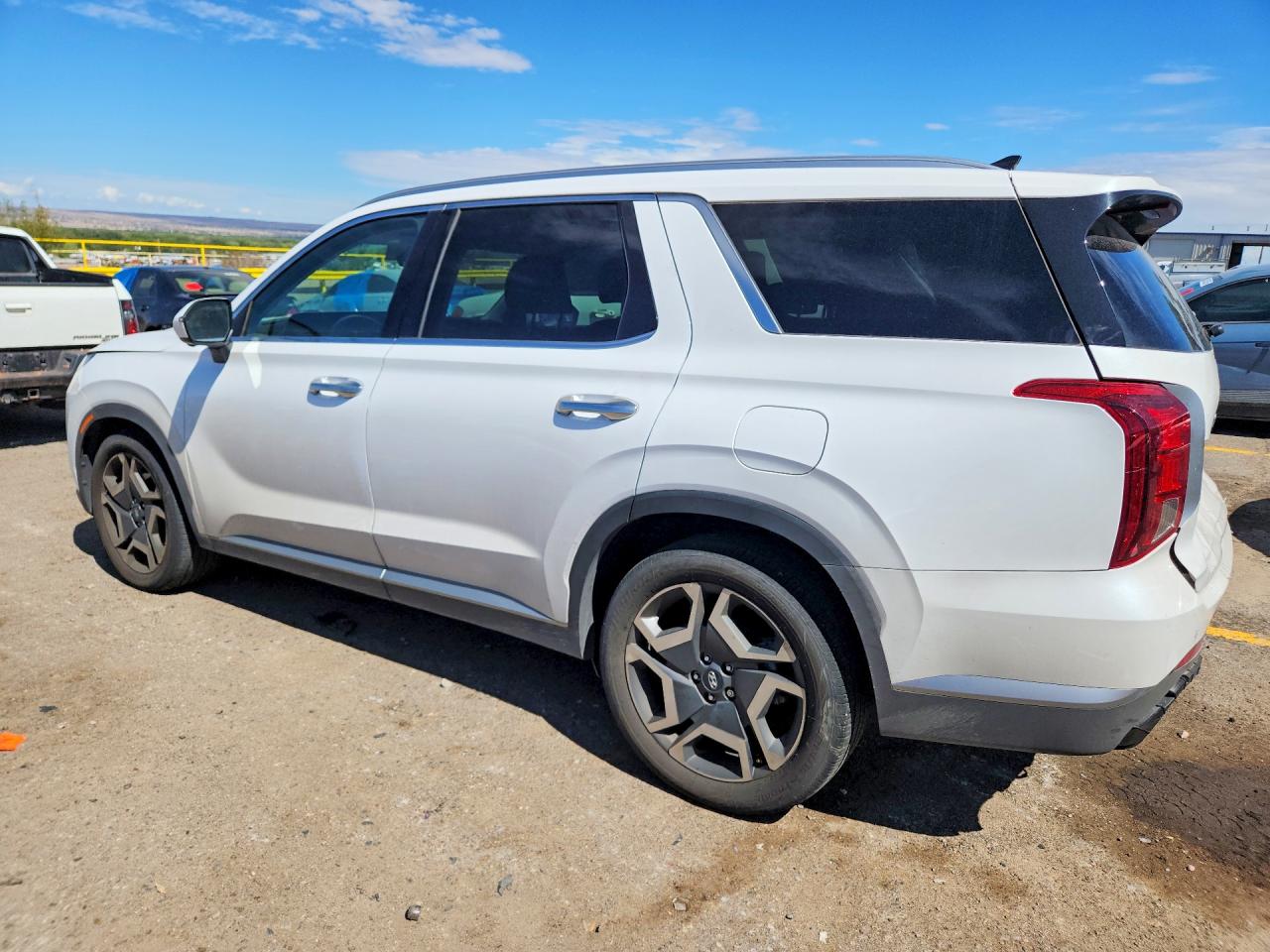 2024 HYUNDAI PALISADE SEL PREMIUM — снимка 2