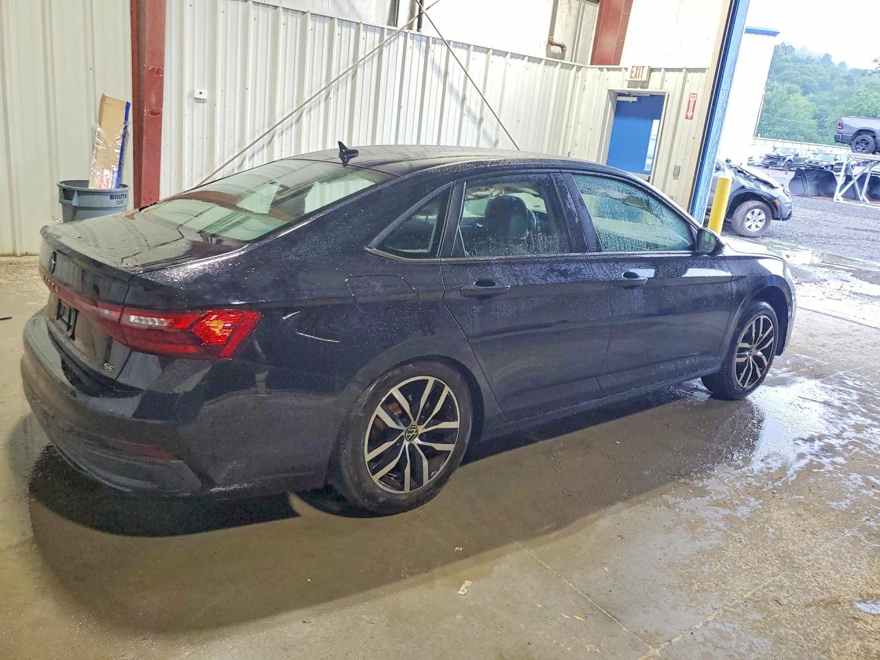 2025 VOLKSWAGEN JETTA SE — снимка 3