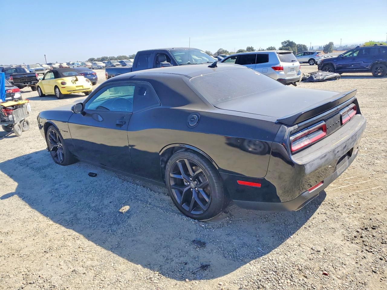 2021 DODGE CHALLENGER R/T — снимка 2