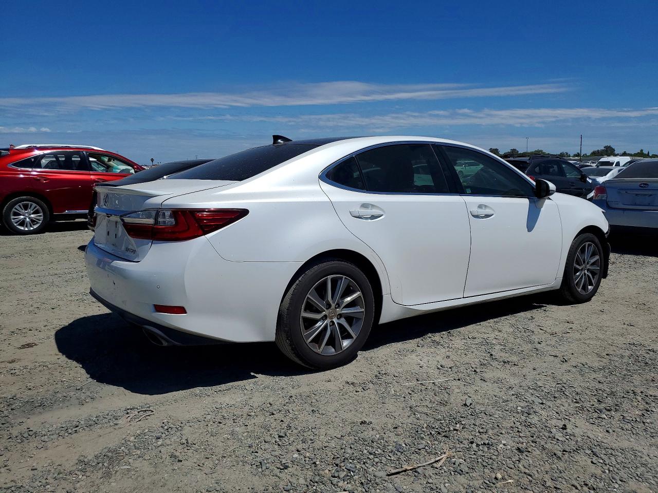2017 LEXUS ES 350 — снимка 3