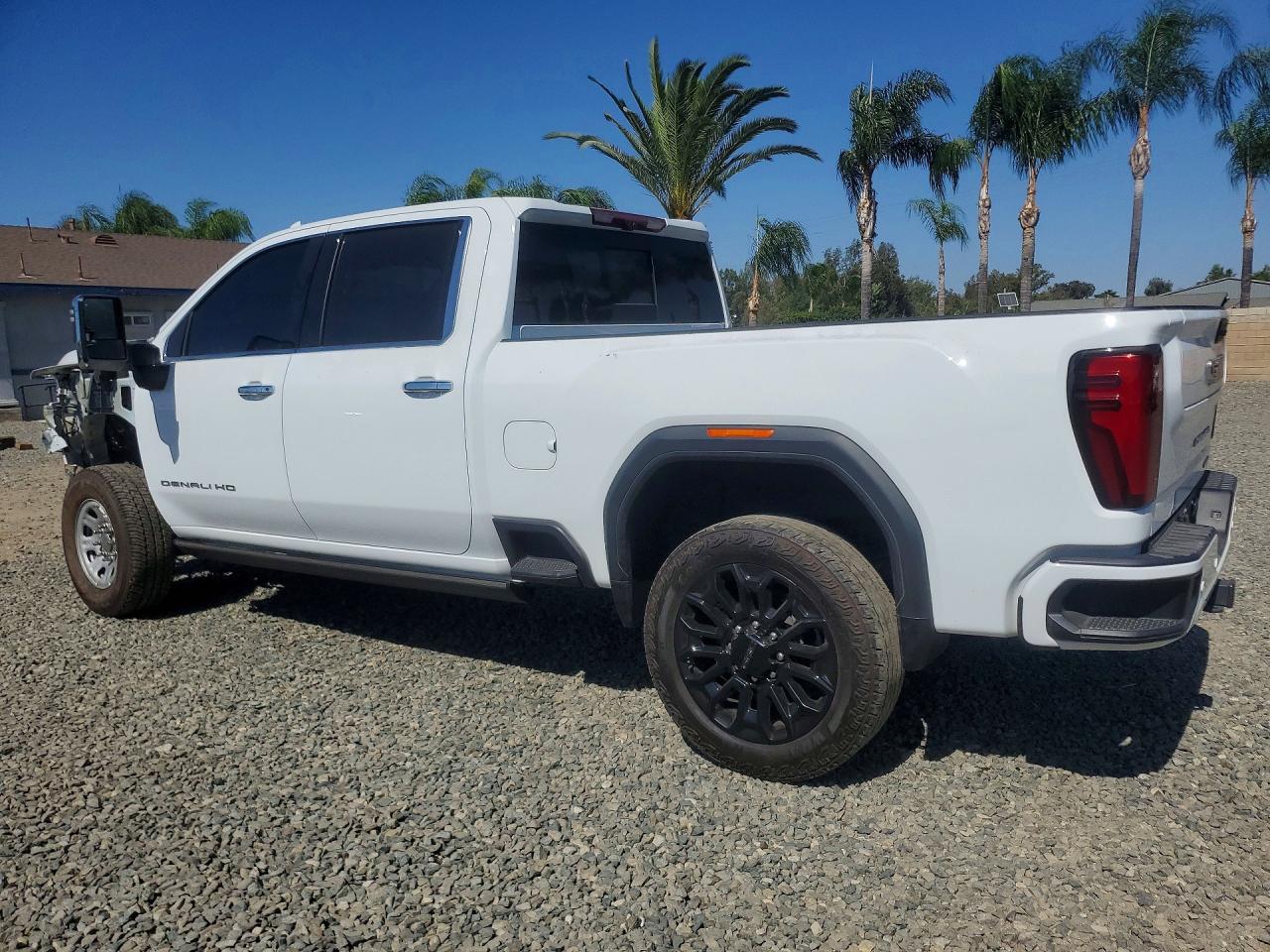 2024 GMC SIERRA K2500 DENALI — снимка 2
