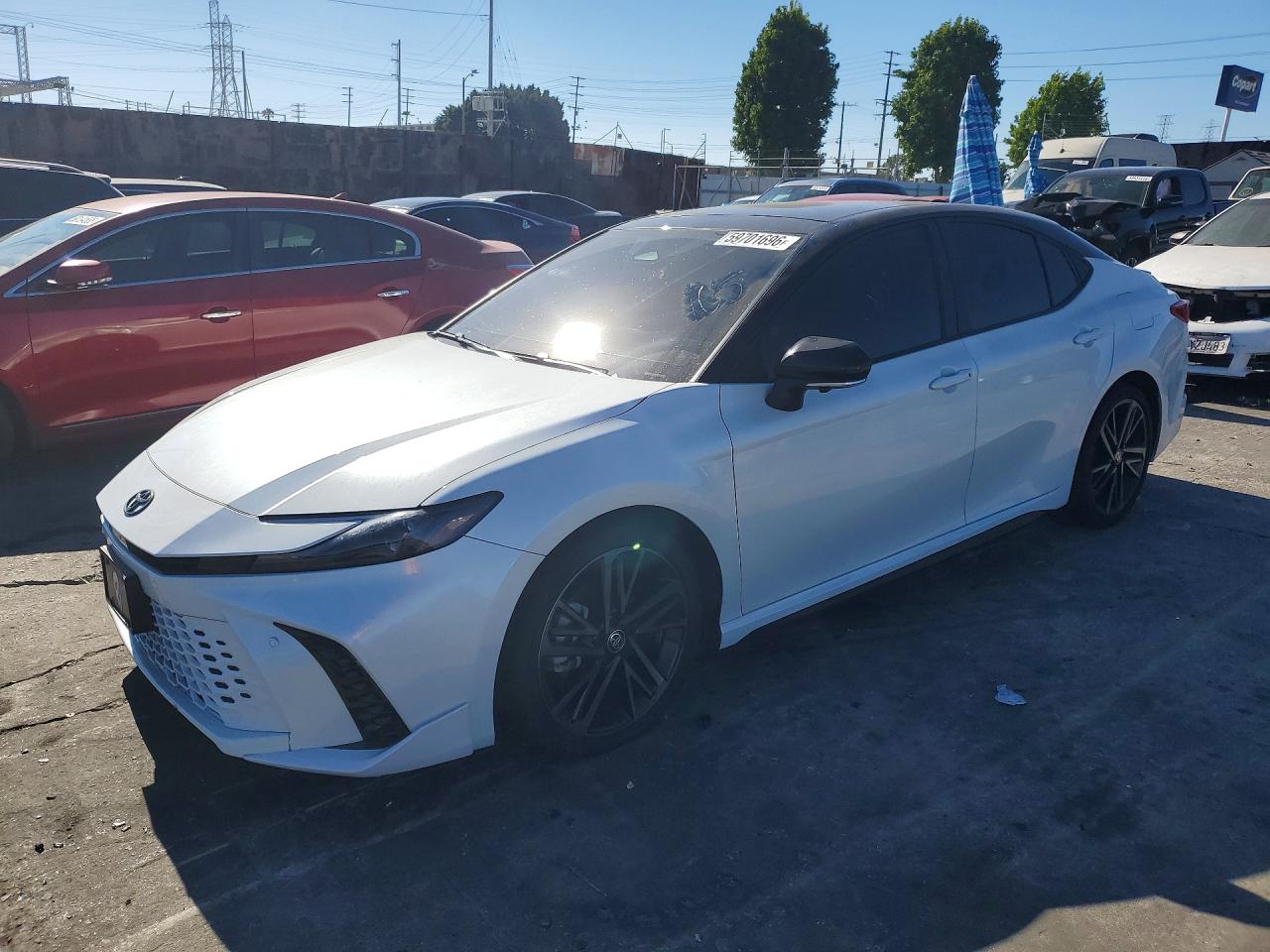 2025 TOYOTA CAMRY XSE