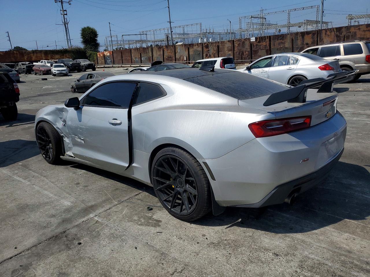 2018 CHEVROLET CAMARO LT — снимка 2