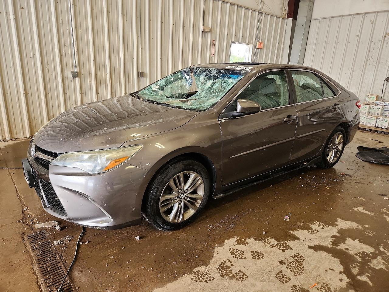 2017 TOYOTA CAMRY SE