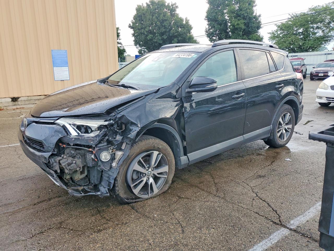 2018 TOYOTA RAV4 XLE