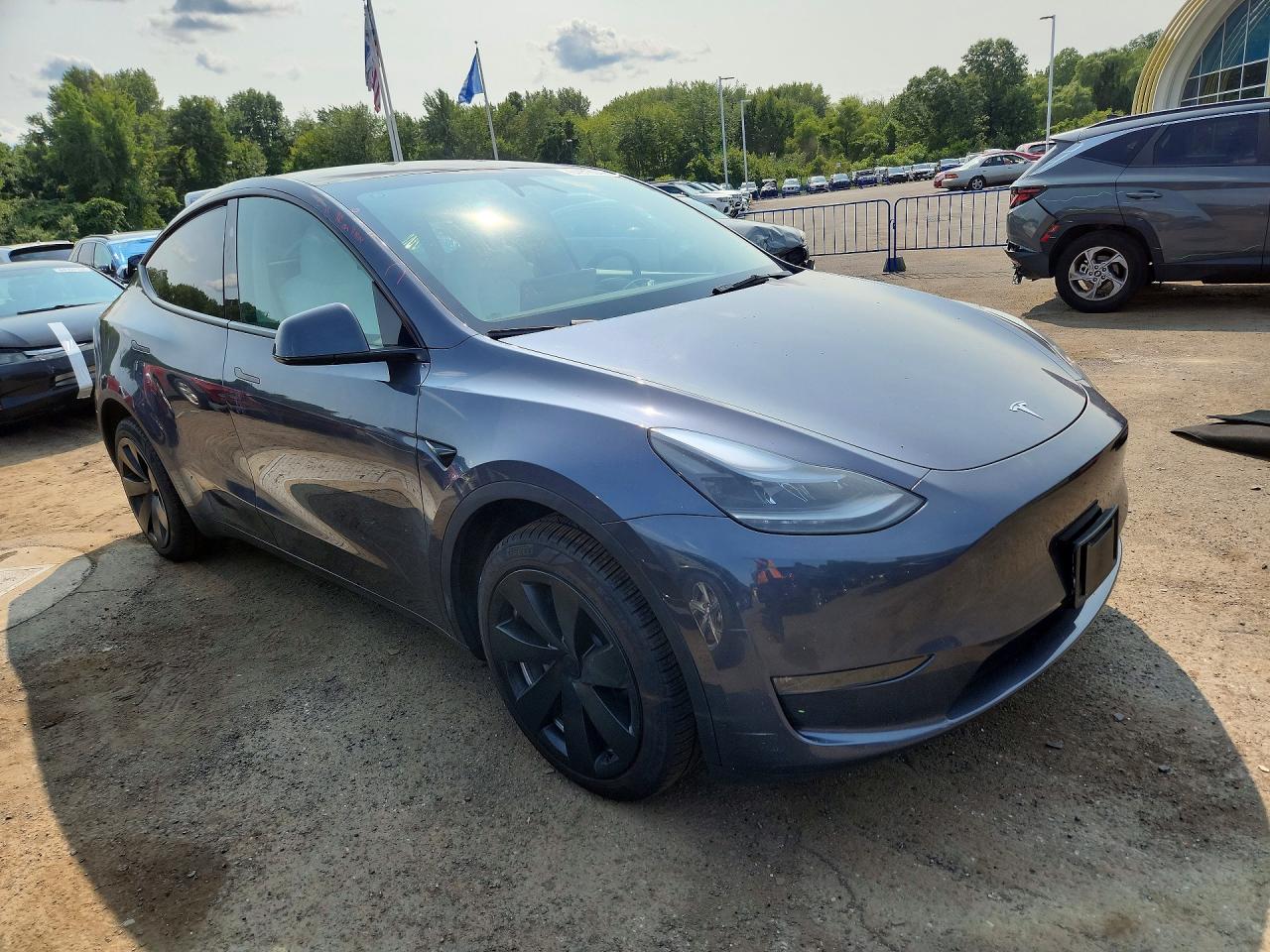 2023 TESLA MODEL Y — снимка 4