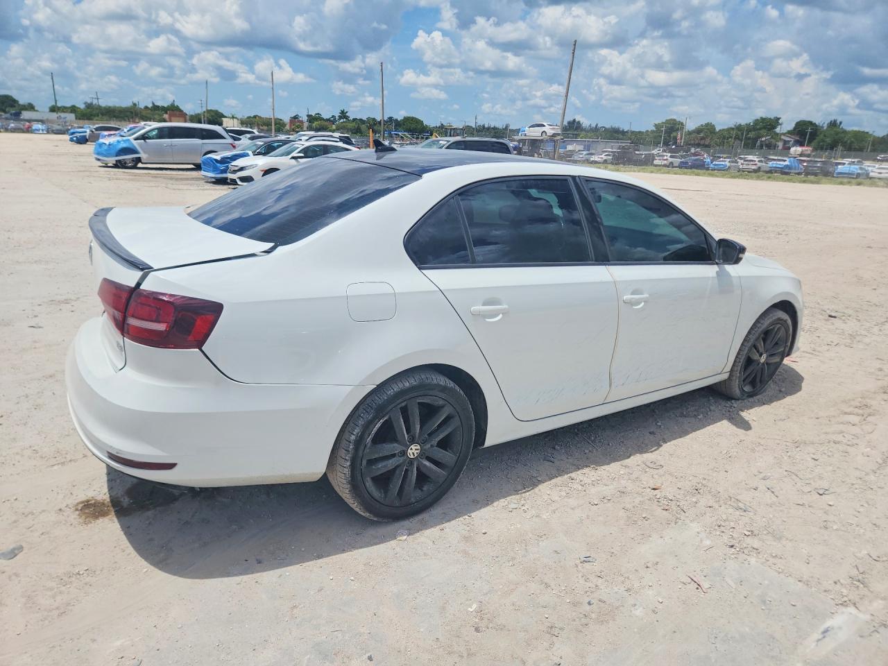 2018 VOLKSWAGEN JETTA SPORT — снимка 3