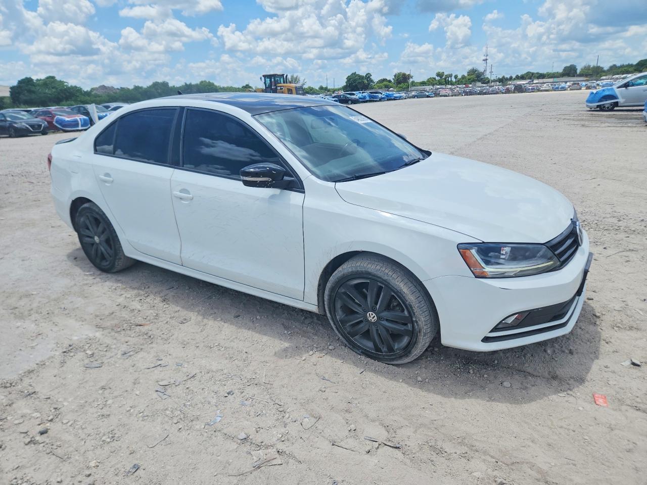 2018 VOLKSWAGEN JETTA SPORT — снимка 4