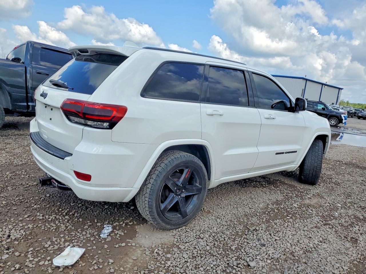 2017 JEEP GRAND CHEROKEE LAREDO — снимка 3