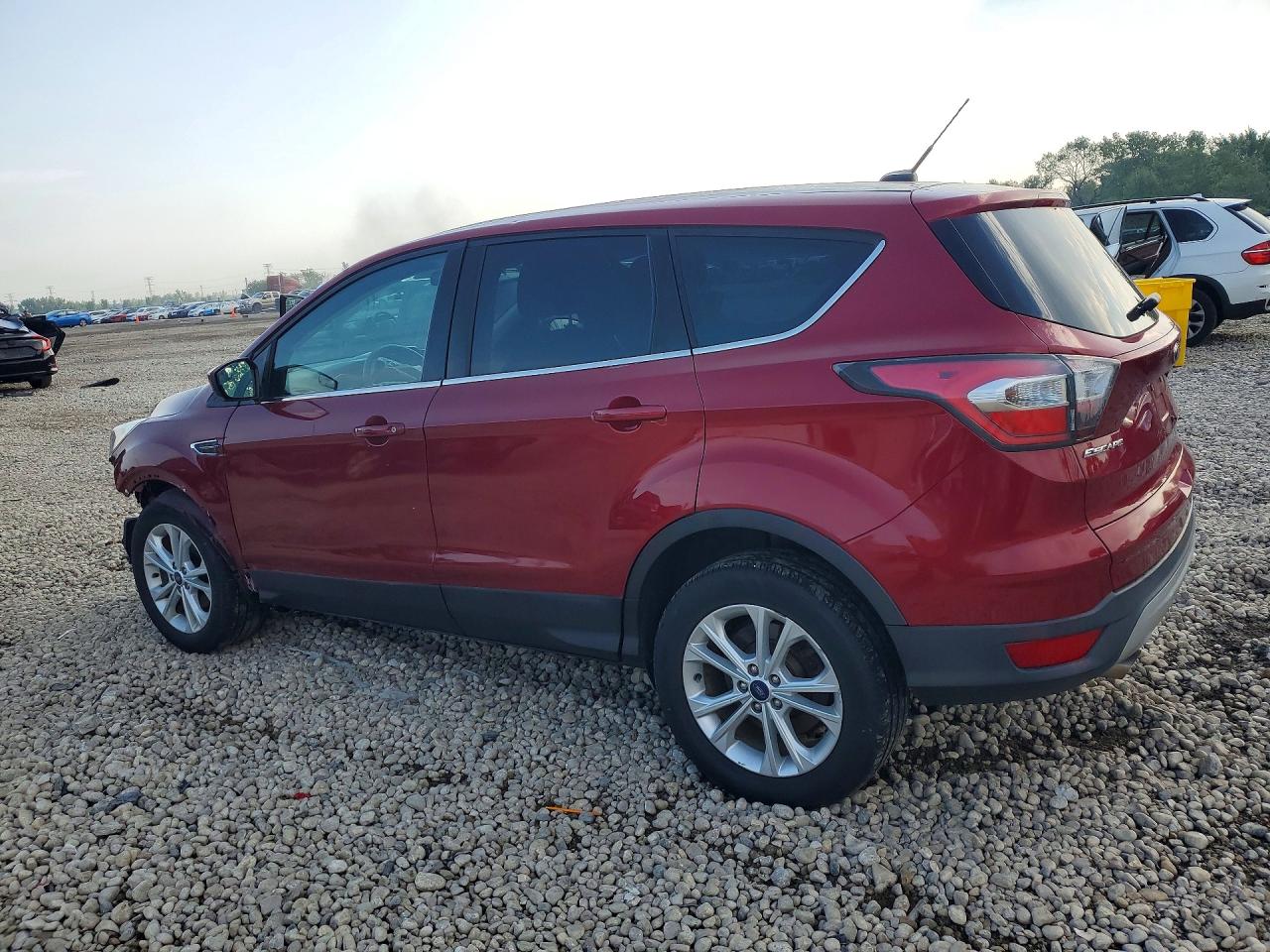 2017 FORD ESCAPE SE — снимка 2
