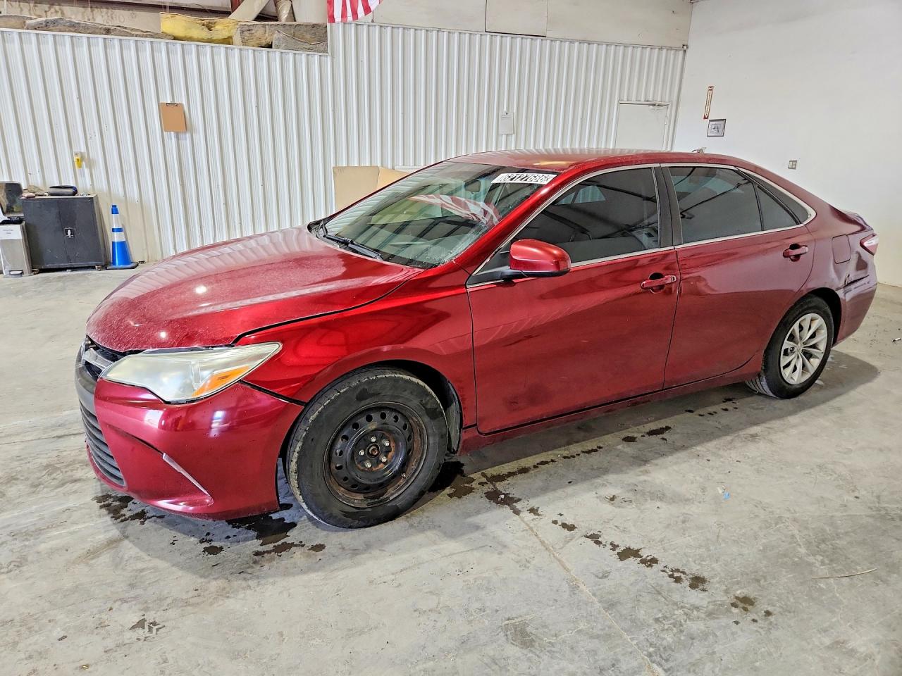 2016 TOYOTA CAMRY LE