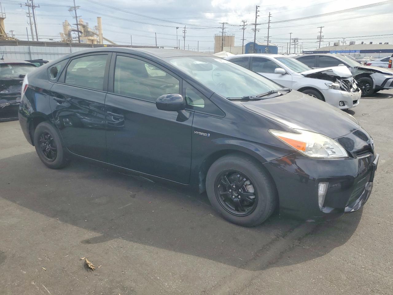 2015 TOYOTA PRIUS FOUR — снимка 4