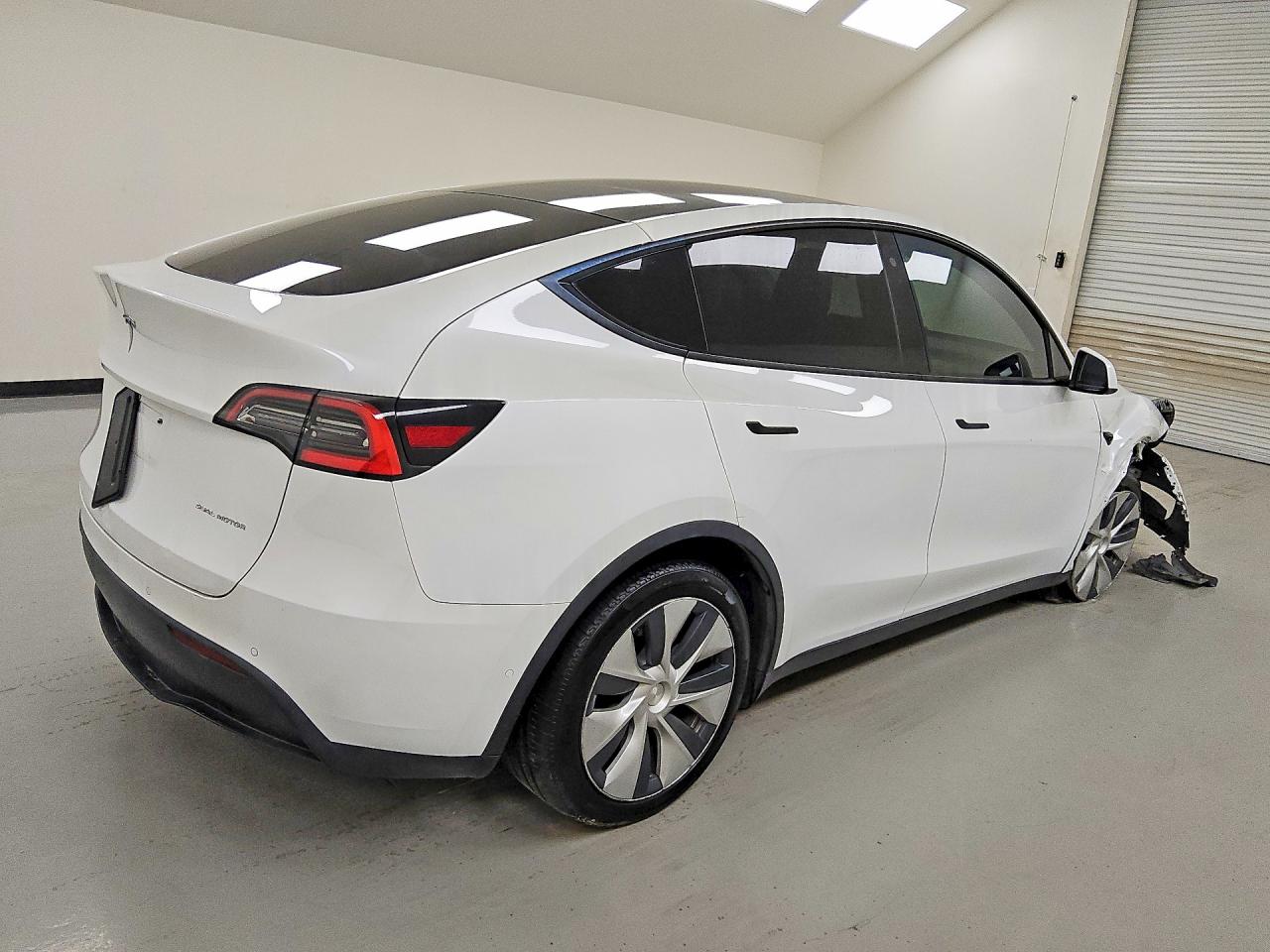 2020 TESLA MODEL Y — снимка 3