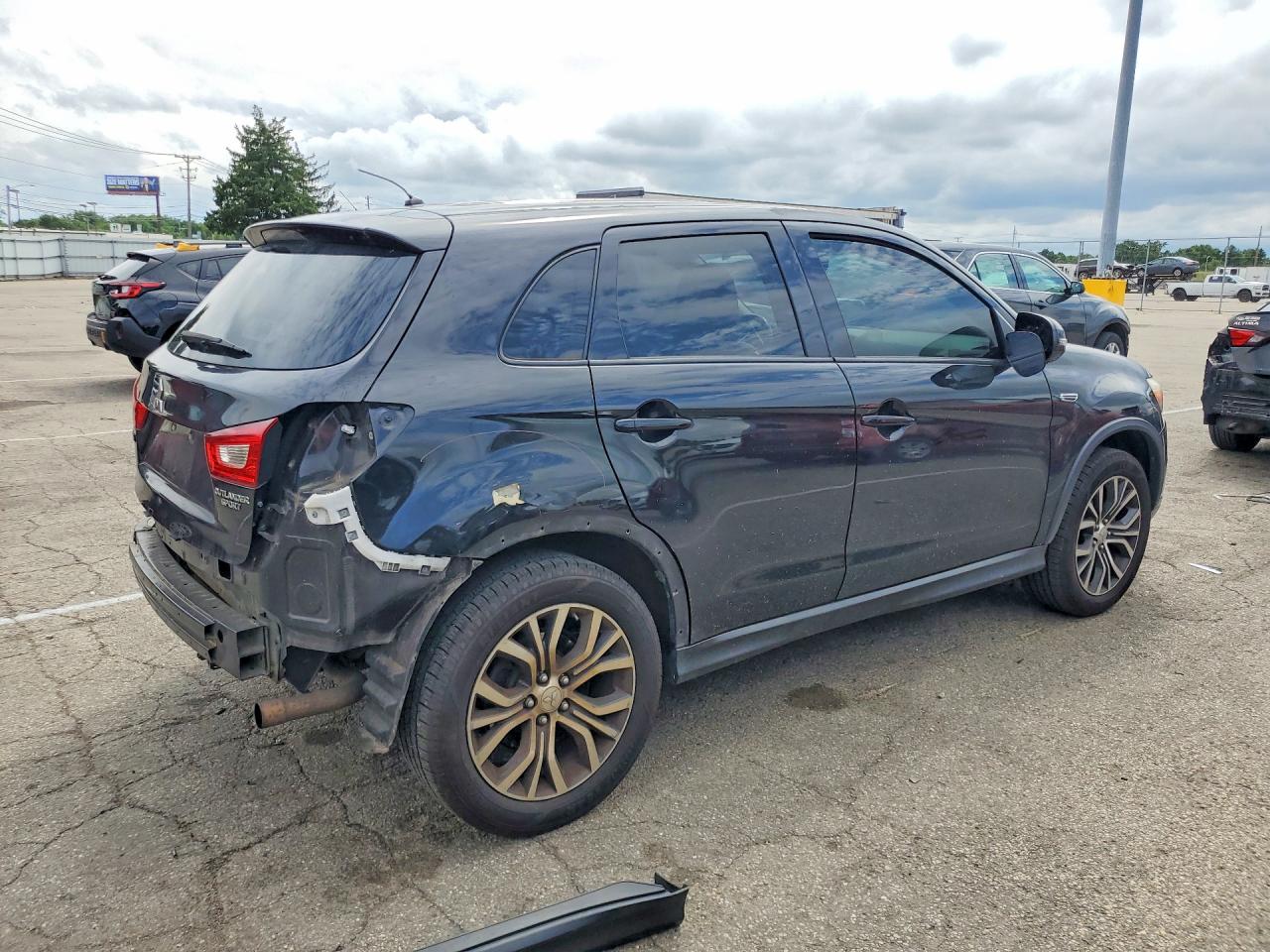 2016 MITSUBISHI OUTLANDER SPORT ES — снимка 3
