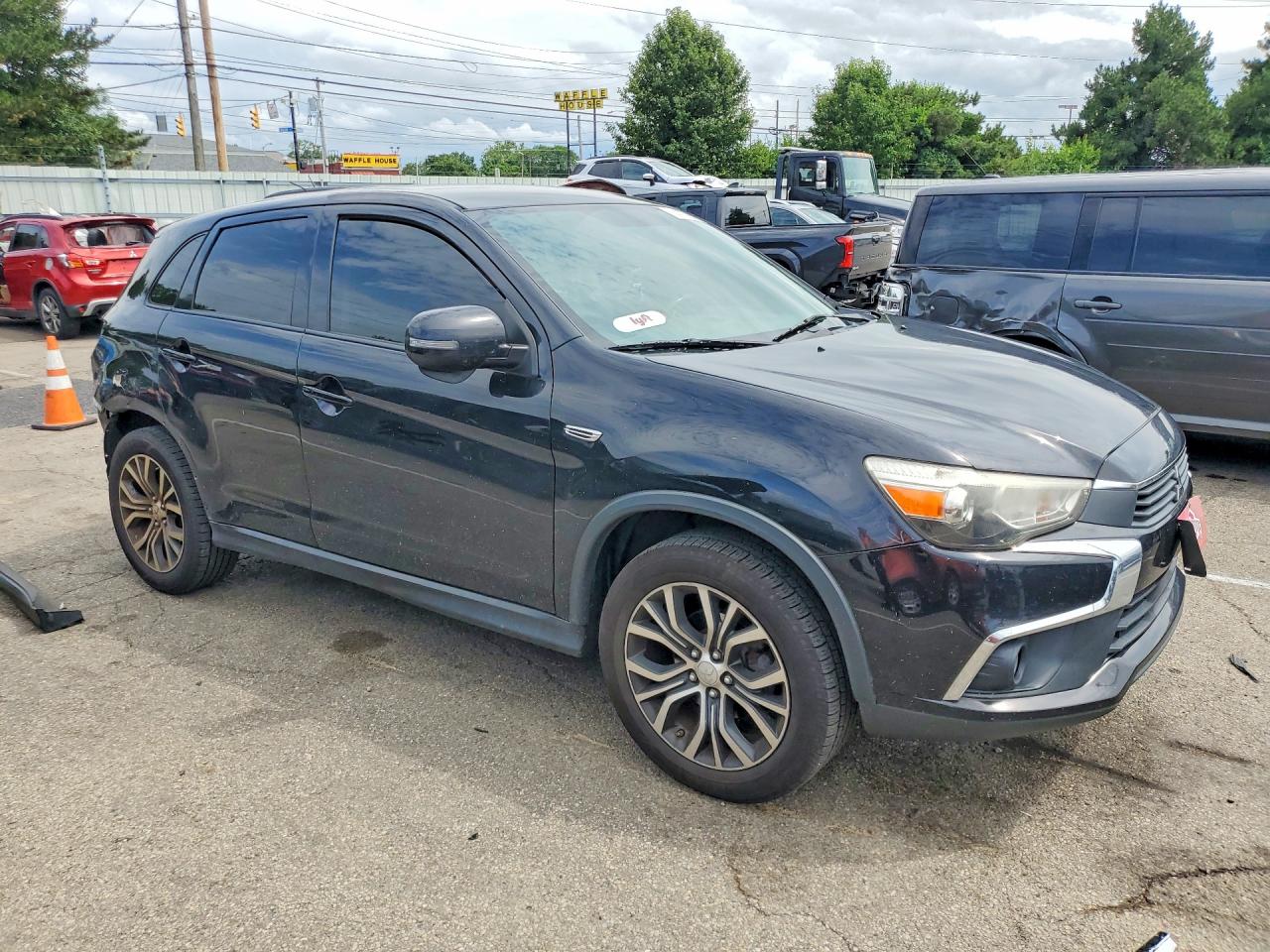 2016 MITSUBISHI OUTLANDER SPORT ES — снимка 4