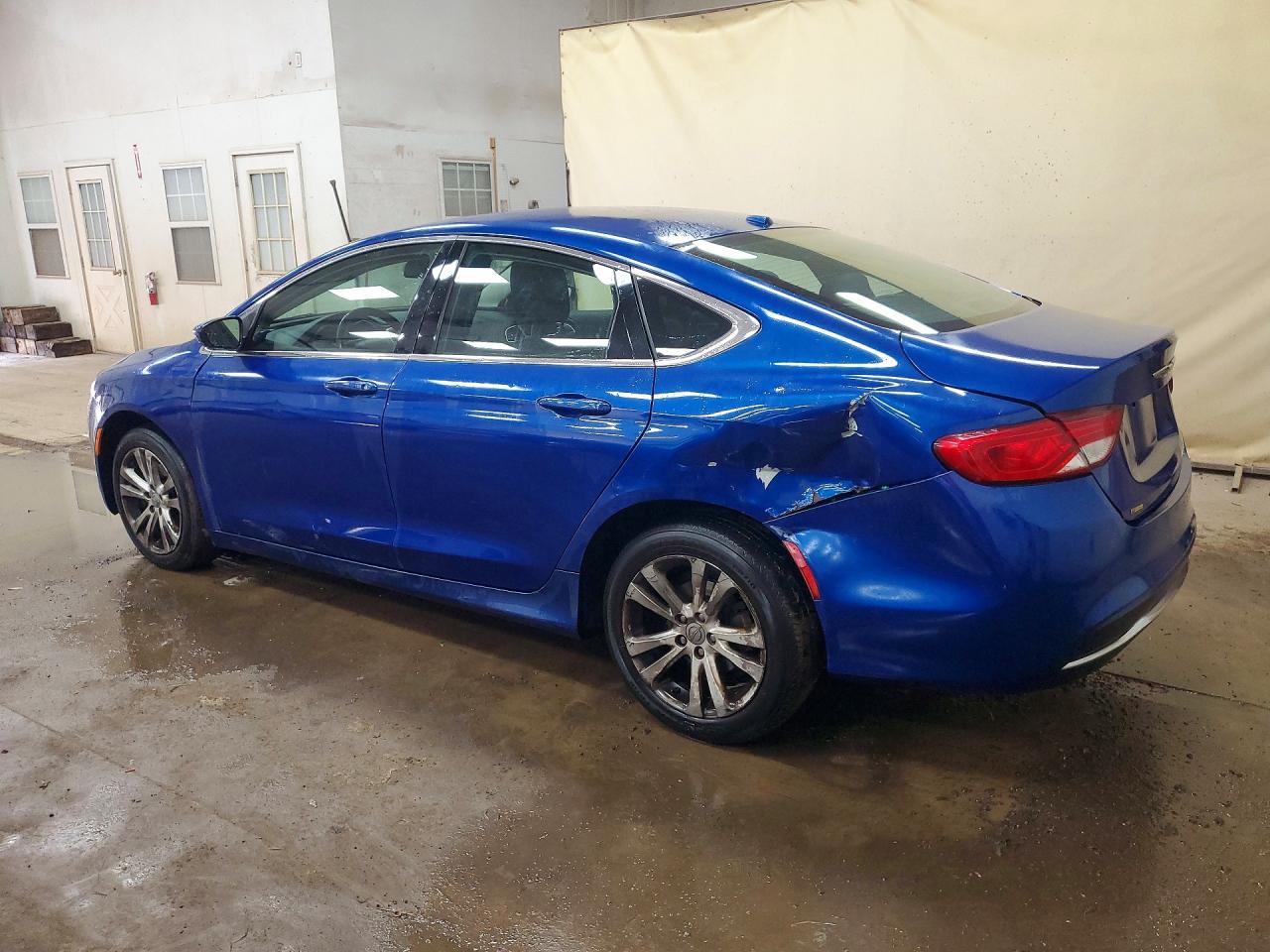 2016 CHRYSLER 200 LIMITED — снимка 2