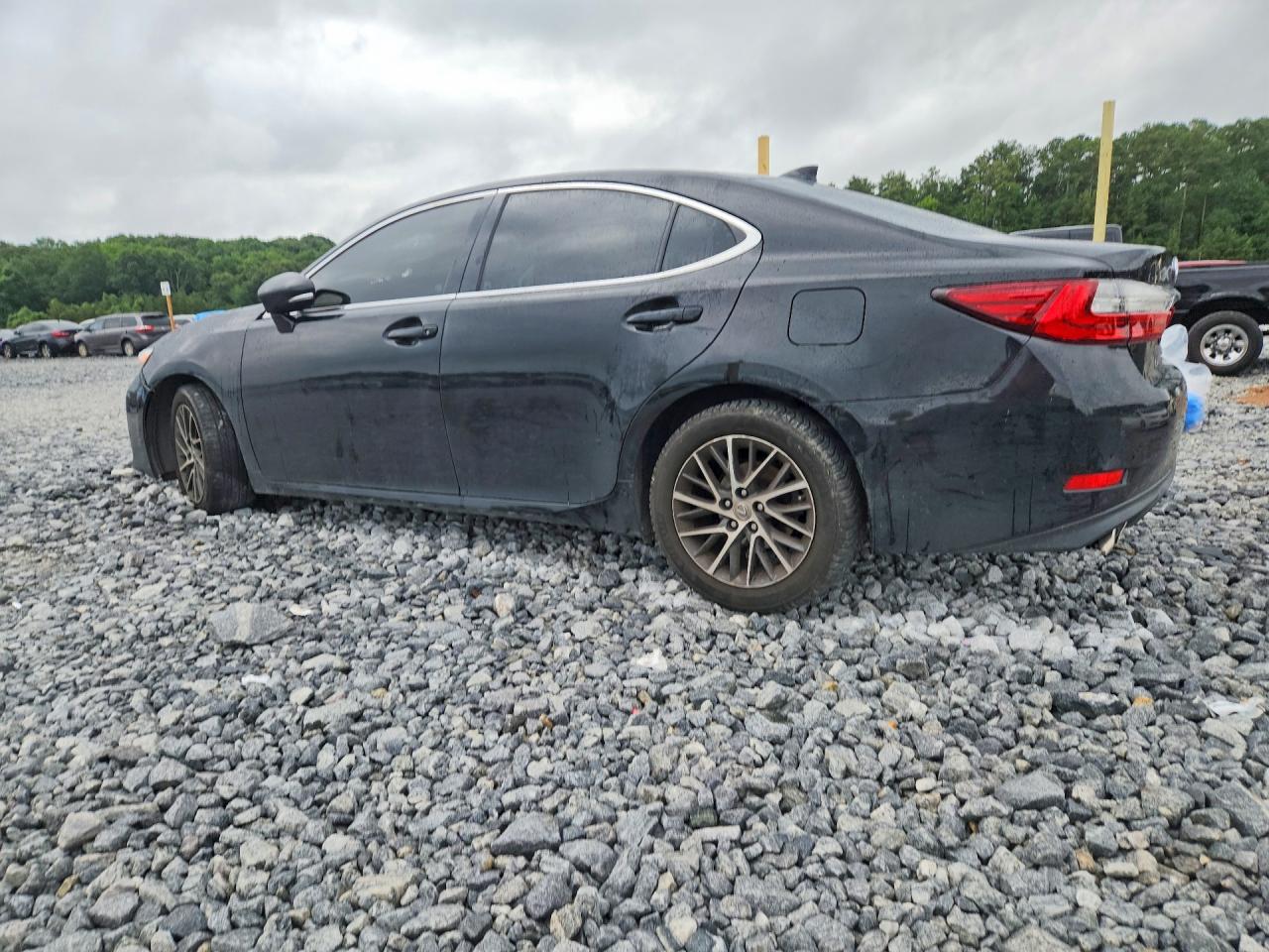 2017 LEXUS ES 350 — снимка 2