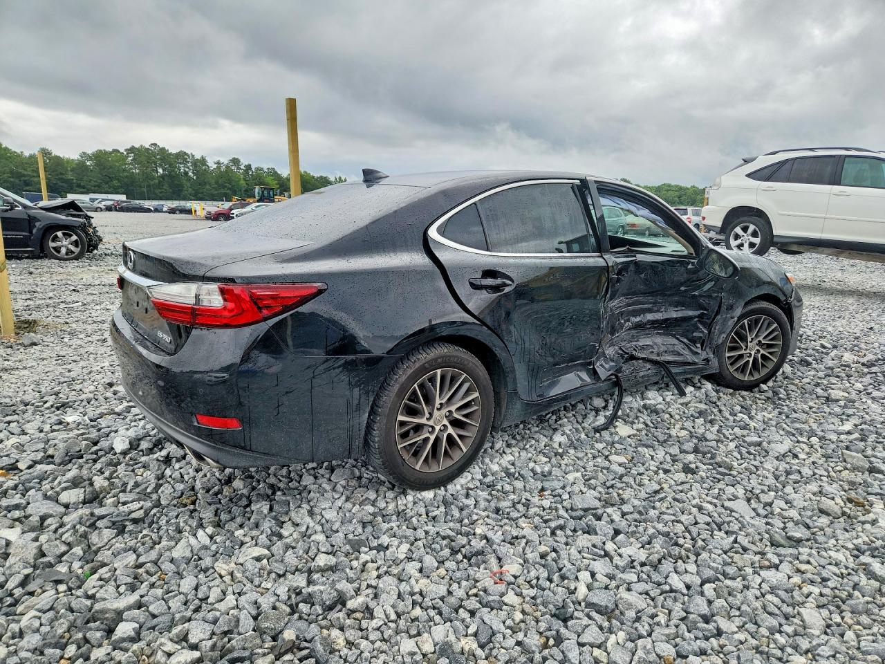 2017 LEXUS ES 350 — снимка 3
