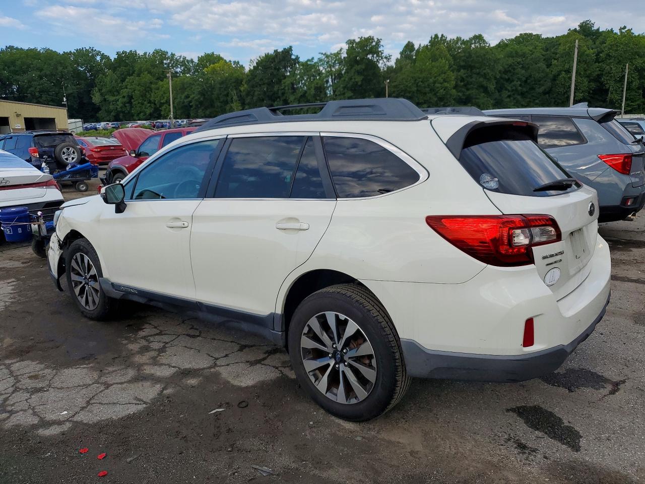 2015 SUBARU OUTBACK 2.5I LIMITED — снимка 2