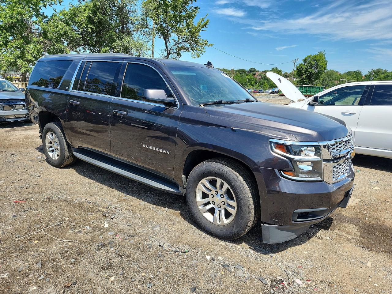 2017 CHEVROLET SUBURBAN K1500 LT — снимка 4