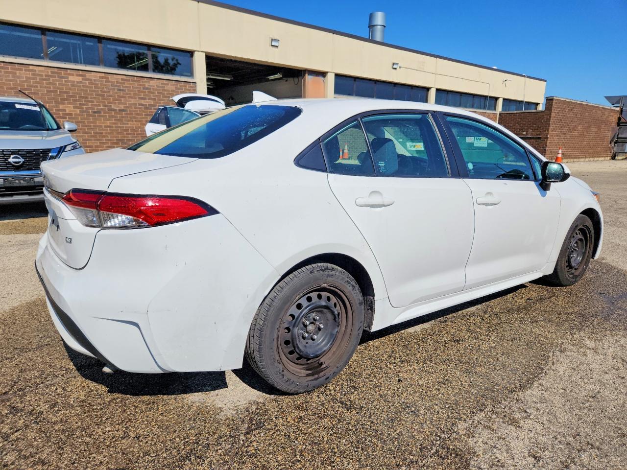 2021 TOYOTA COROLLA LE — снимка 3