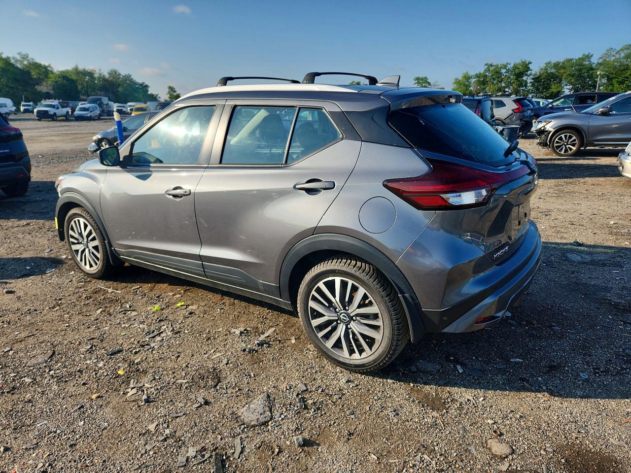 2022 NISSAN KICKS SV — снимка 2